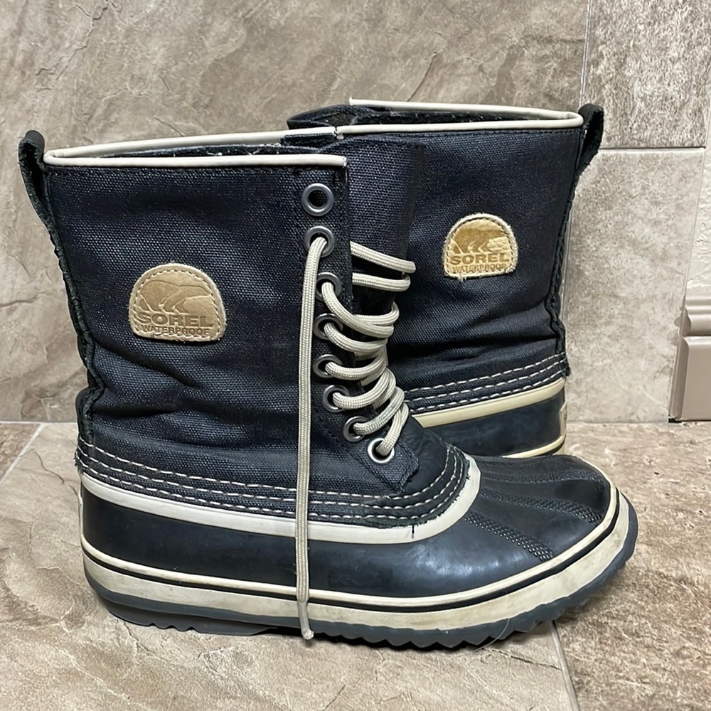 Sorel 1964 CVS winter boot